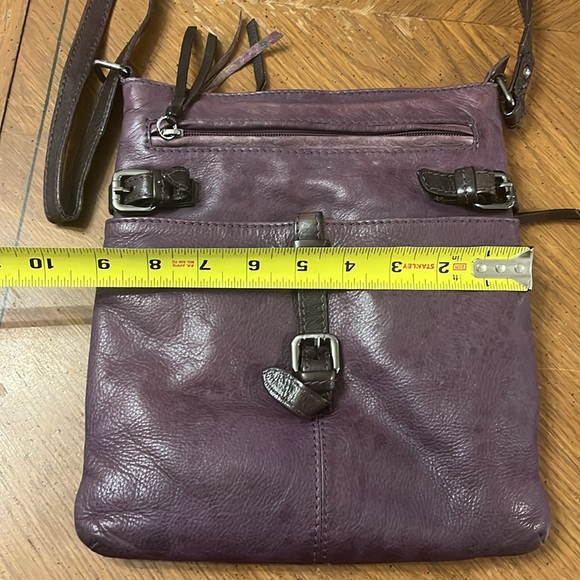 Nino Bossi Purple 2 Tone Leather Crossbody Blue Floral Lined Adjustable Strap - Picture 9 of 12